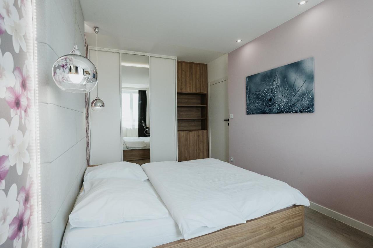 Apartamento Sky Mountain View Free Parking Cracovia Exterior foto