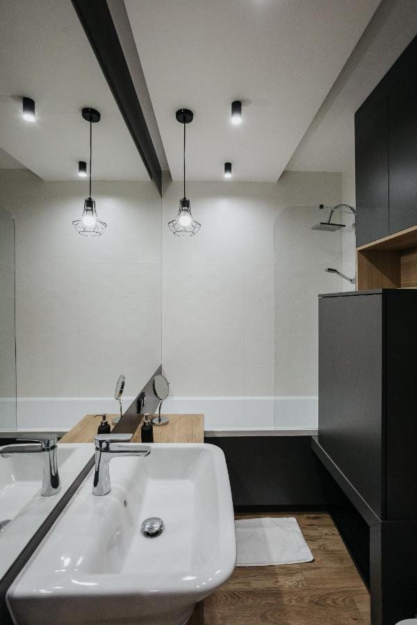 Apartamento Sky Mountain View Free Parking Cracovia Exterior foto